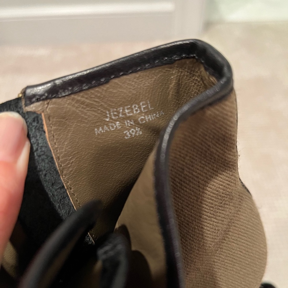 Listing for Rzaizy —Healed military boots by ASH good condition - Picture 14 of 16